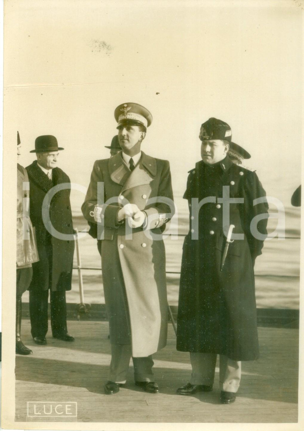 Fotografia d epoca originale 1938 ROMA Principe UMBERTO II con Galeazzo CIANO all aeroporto Fotografia 1