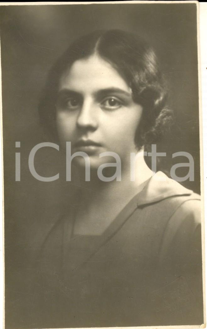 Fotografia d epoca originale 1923 PIACENZA Ritratto di giovane donna  Foto cartolina G. CROCE 1