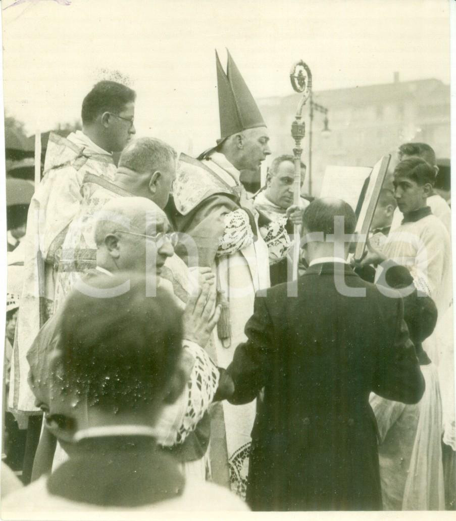 Fotografia d epoca originale 1939 MILANO Cardinale Ildefonso SCHUSTER celebra messa in Pizza Fotografia 1