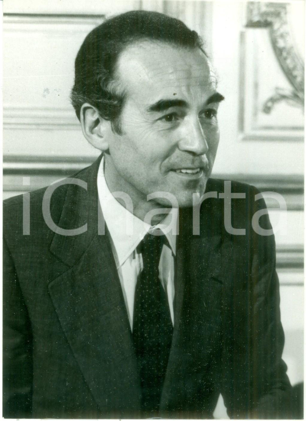 Fotografia d epoca originale 1981 PARIS Ministro Robert BADINTER su abolizione pena di morte Fotografia 1