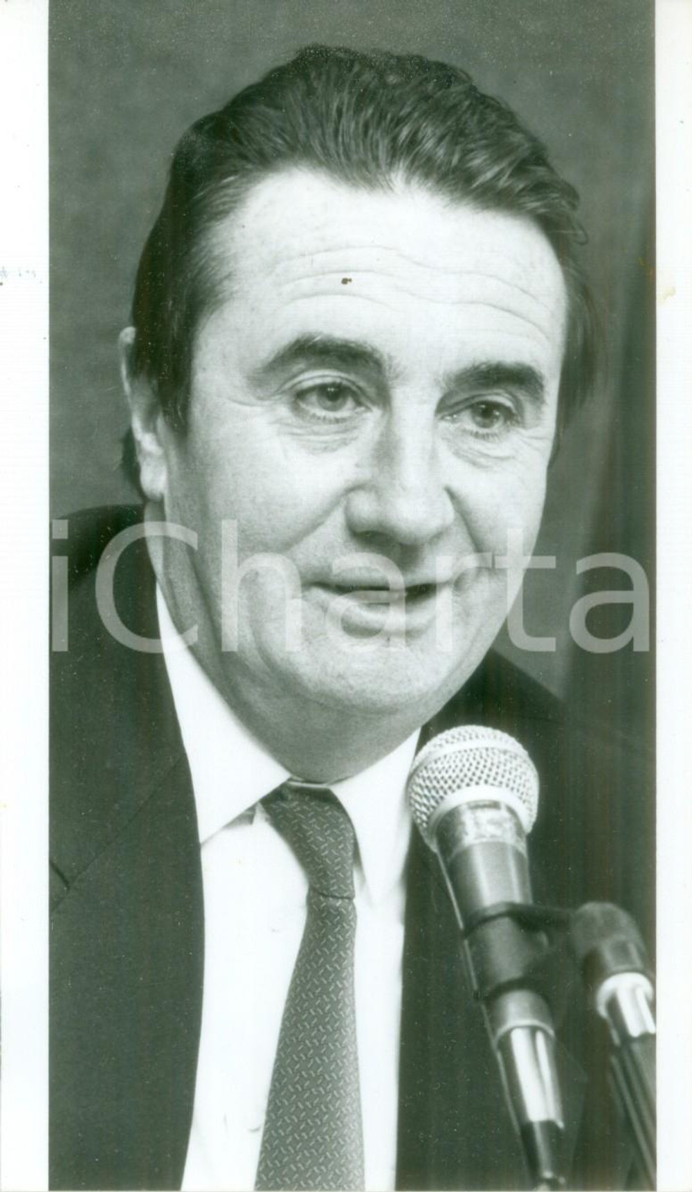 Fotografia d epoca originale 1989 PARIS JeanPierre SOISSON parla ai giornalisti Fotografia 1