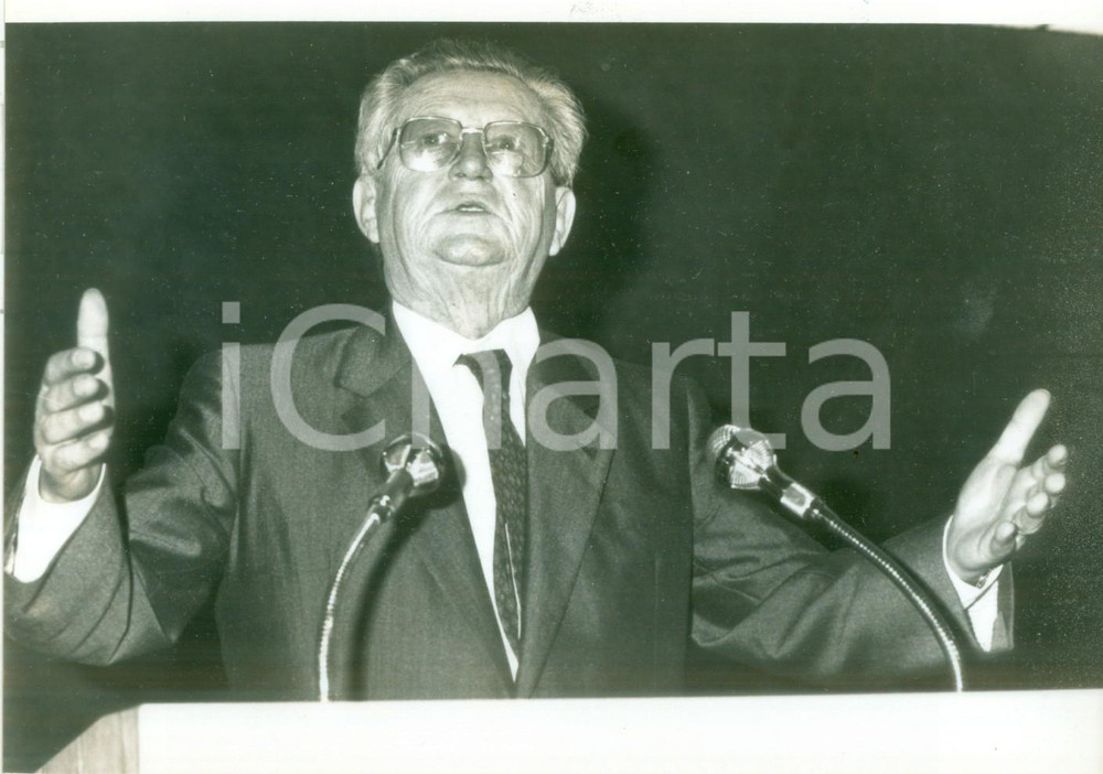Fotografia d epoca originale 1980 ca STRASBOURG FRANCE Sindacalista ThÃ©o BRAUN durante un comizio Foto 1