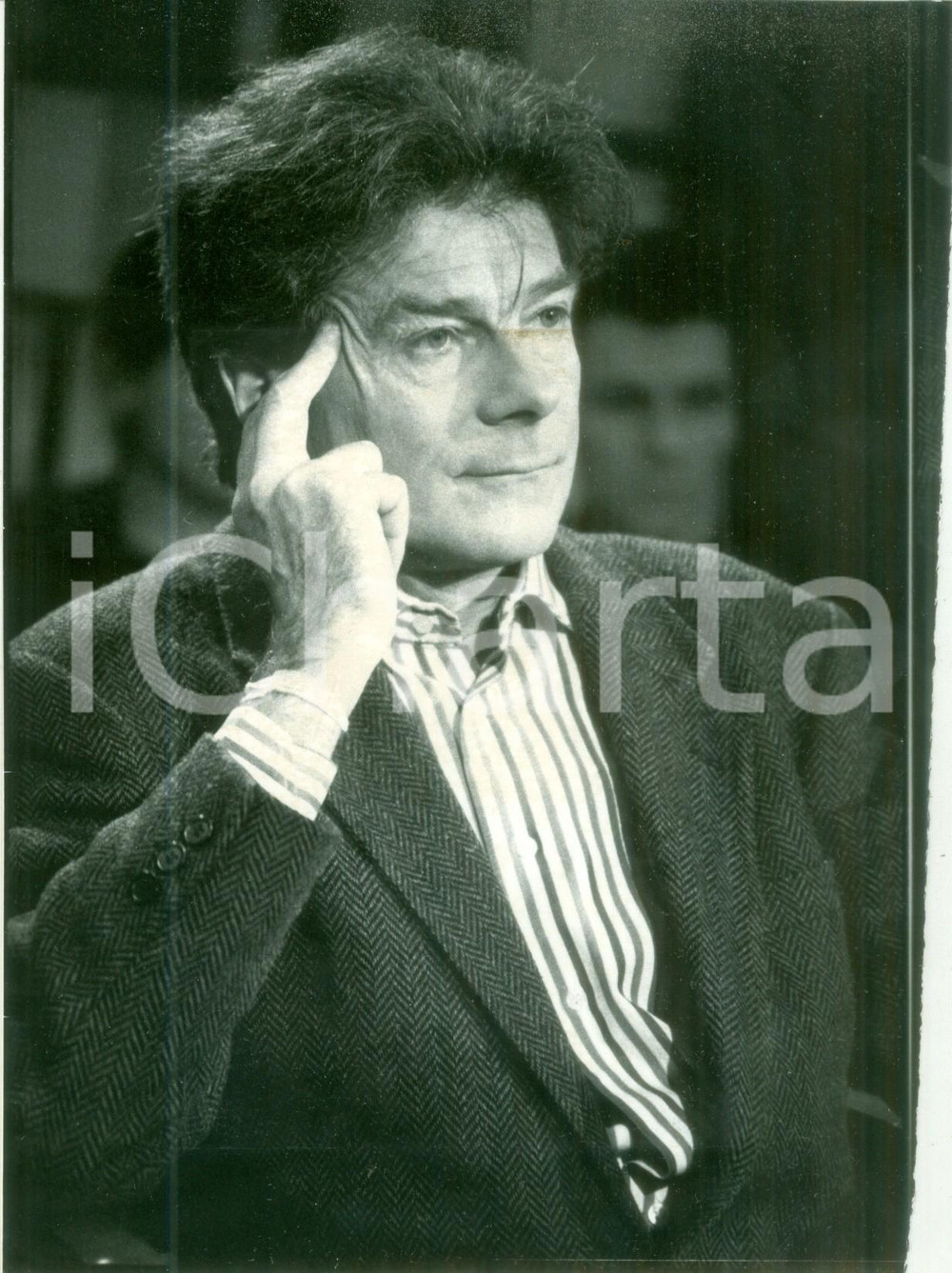 Fotografia d epoca originale 1991 PARIS Scrittore Dominique FERNANDEZ ospite in tv a CaractÃ¨res Fotografia 1