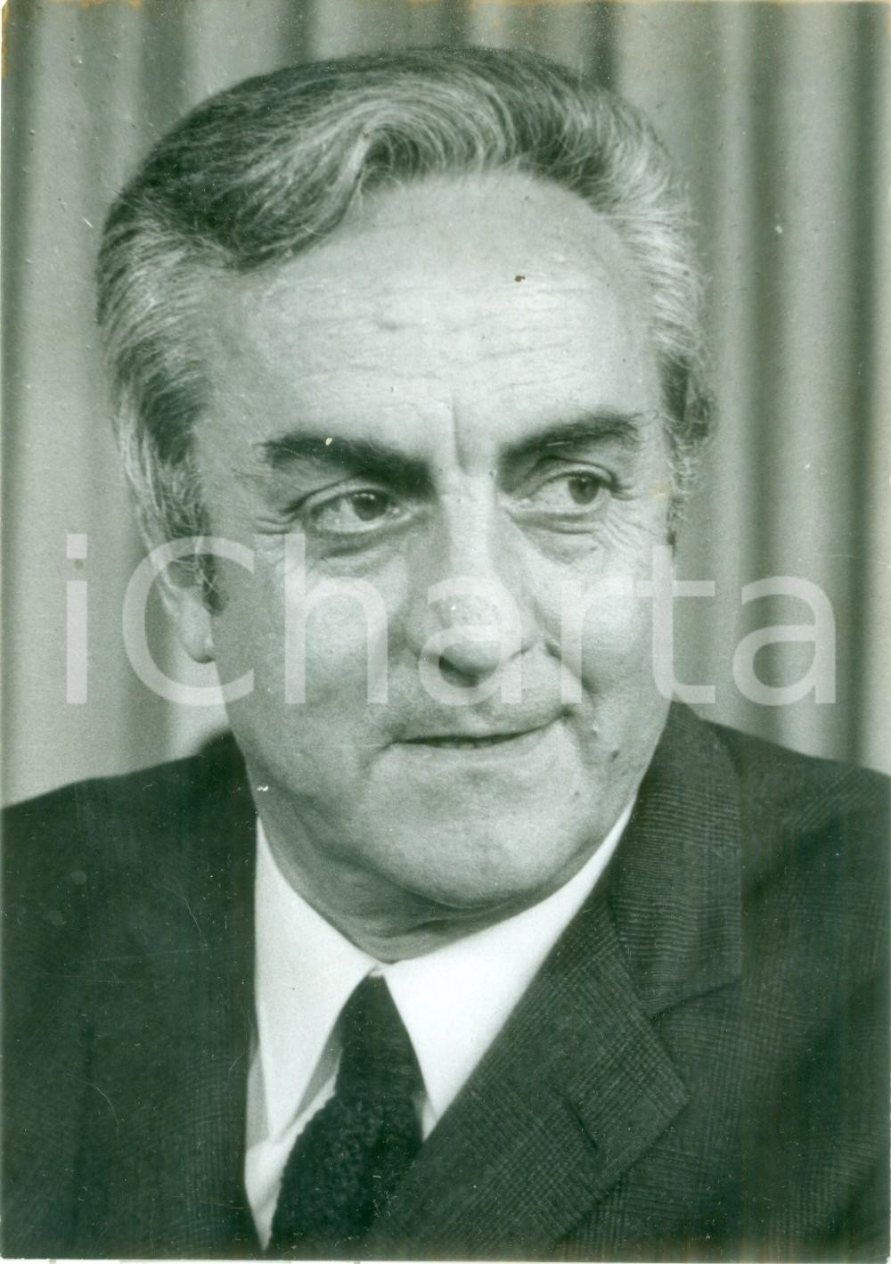 Fotografia d epoca originale 1975 ca PARIS Arthur CONTE politico  Ritratto Fotografia 1