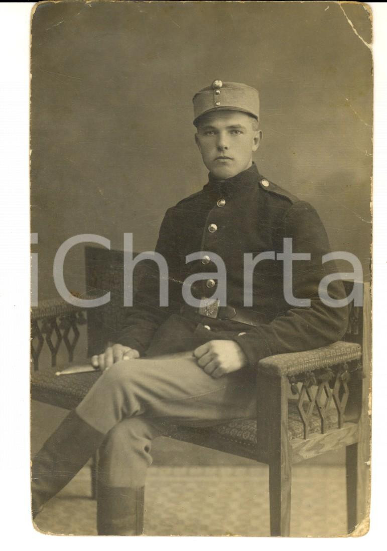 Fotografia d epoca originale 1915 ca WW1 Giovane ufficiale dell esercito austriaco in divisa Foto cartolina 1