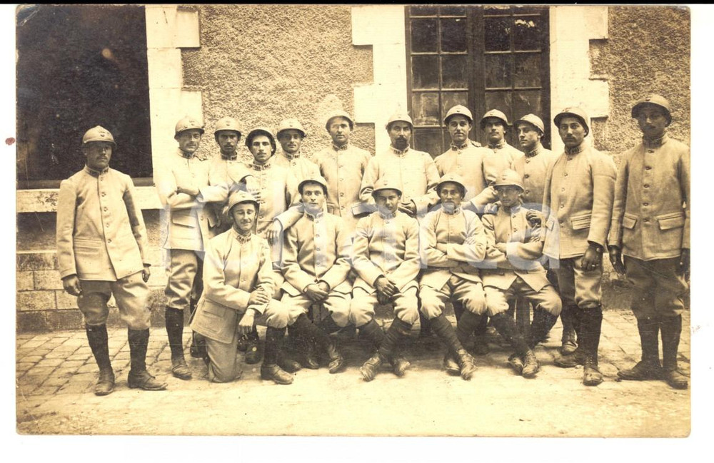 Fotografia d epoca originale 1915 ca WW1 FRANCE Soldats 90e rÃ©giment GRENADIERS Photo carte postale 1
