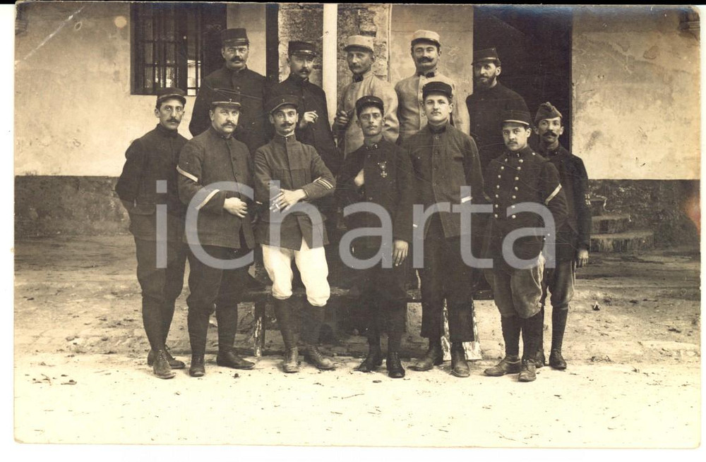 Fotografia d epoca originale 1915 ca WW1 FRANCE Officiers 7e régiment infanterie Photo carte postale 1