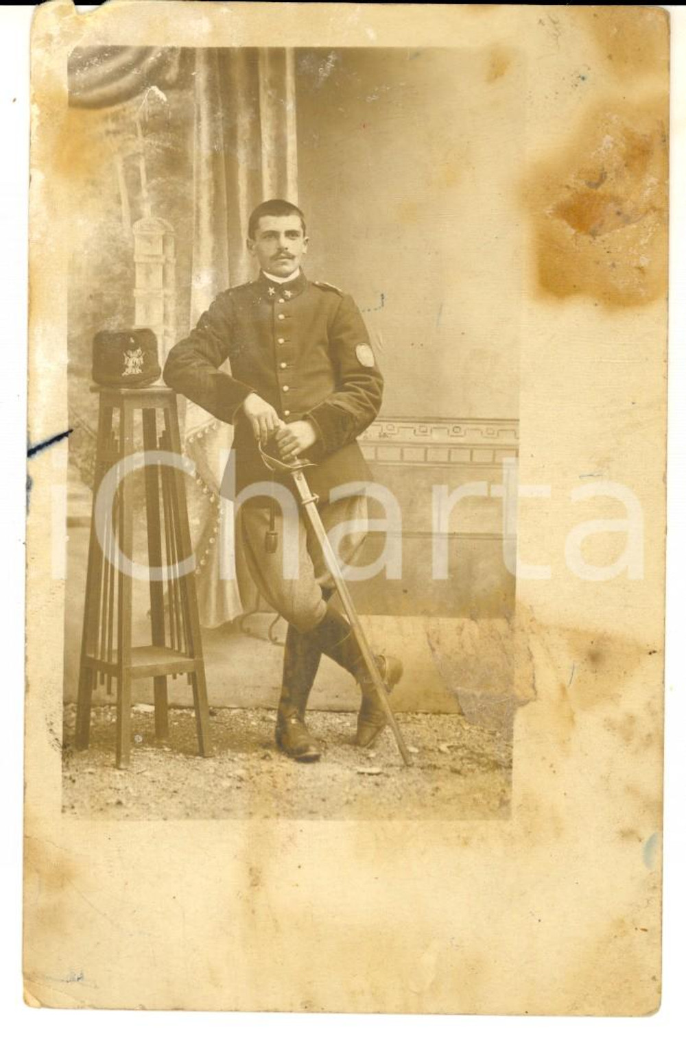Fotografia d epoca originale 1910 ca CREVACUORE Ufficiale del 9Â° Fanteria Foto Giovanni MAINO DANNEGGIATA 1