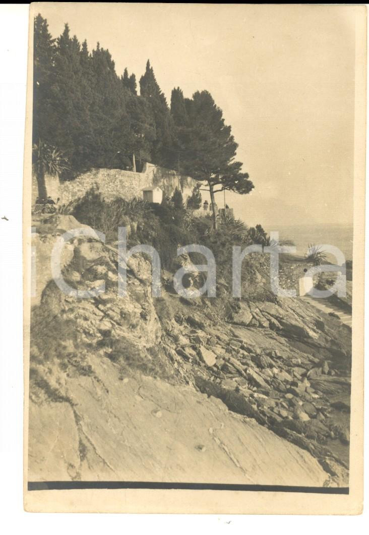 Fotografia d epoca originale 1920 ca TOSCANA Panorama lungo una scogliera Foto VINTAGE  9x13 cm 1