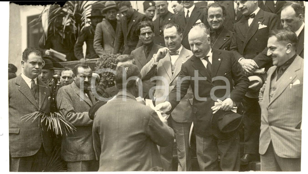 Fotografia d epoca originale 1935 ca ROMA Una cerimonia di premiazione Foto PORRY PASTOREL 17x9 cm 1