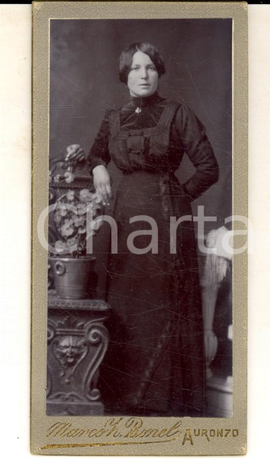 Fotografia d epoca originale 1910 ca AURONZO DI CADORE Ritratto di giovane donna Foto Marco Z. BONEL 6x11 1