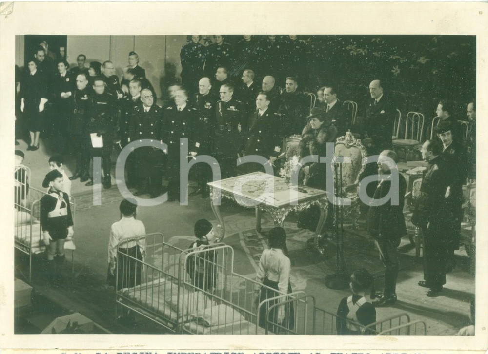 Fotografia d epoca originale 1939 ROMA Regina Elena del MONTENEGRO al Teatro Adriano Giornata Madre Fanciullo 1