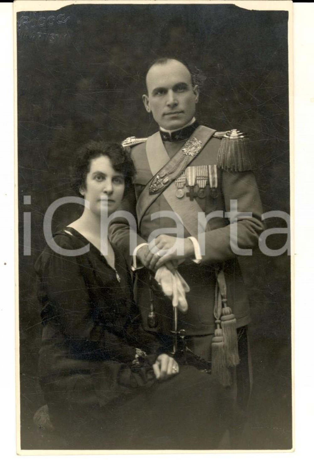 Fotografia d epoca originale 1930 ca TORINO Ritratto di alto ufficiale con la moglie Foto cartolina ROCCA 1