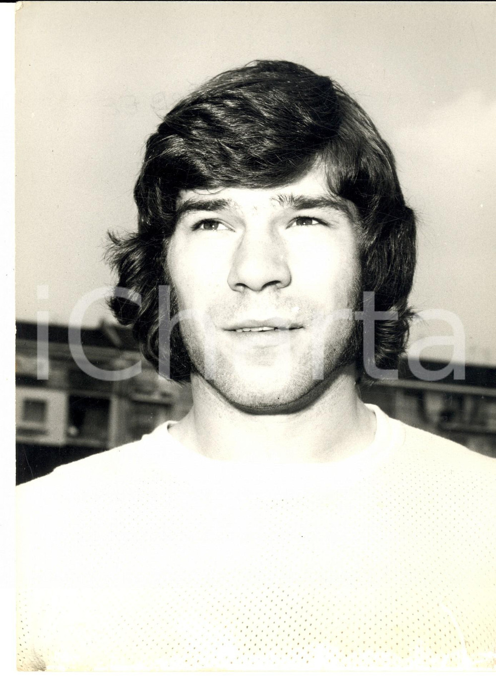 Fotografia d epoca originale 1970 ca CALCIO INGHILTERRA Ritratto attaccante Malcolm MACDONALD Foto 17x24 cm 1