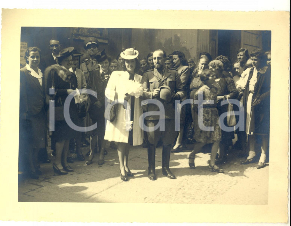 Fotografia d epoca originale 1940 ca IVREA Matrimonio di un alpino in divisa Foto MANFREDI 19x14 cm 1