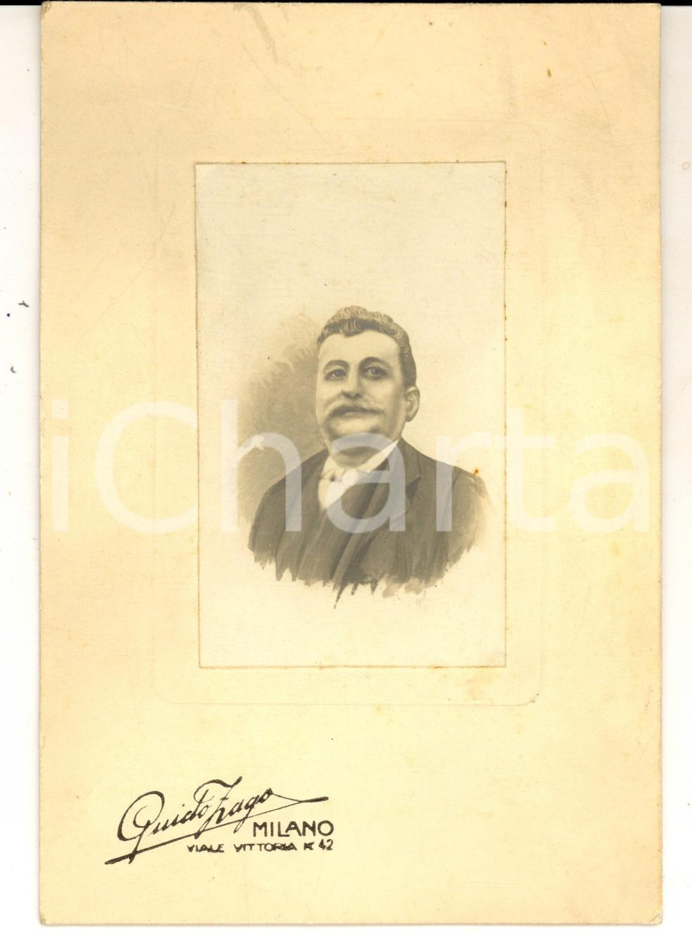 Fotografia d epoca originale 1910 ca MILANO Ritratto maschile con ritocchi Foto Guido ZAGO 12x17 cm 1