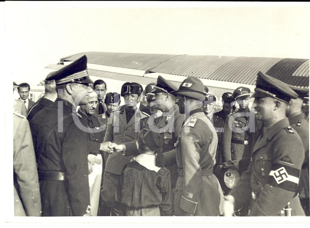 Fotografia d epoca originale 1936 FIRENZE Militanti PNF accolgono i colleghi del REICH Foto LOCCHI 18x12 1