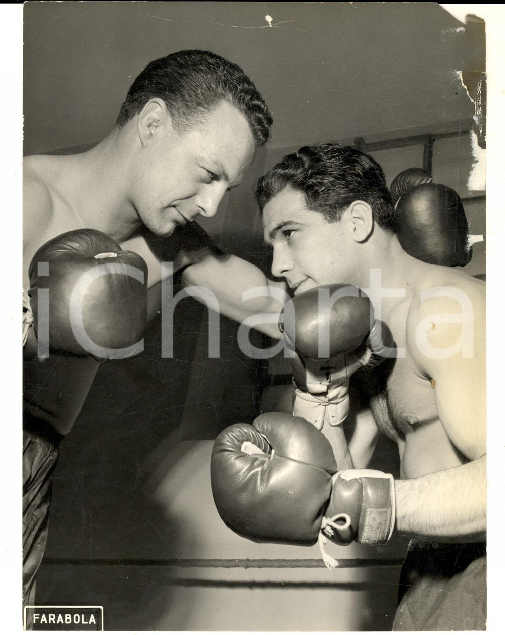 Fotografia d epoca originale 1940 ca MILANO PUGILATO Due combattenti sul ring Foto FARABOLA 18x24 cm 1