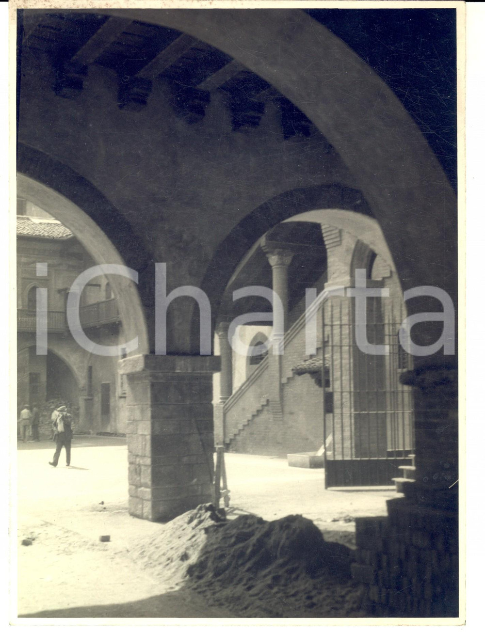 Fotografia d epoca originale 1930 ca MILANO Loggia dei MERCANTI  Veduta artistica durante lavori Foto 18x24 1