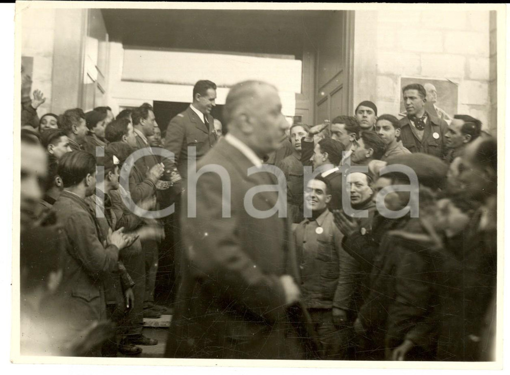 Fotografia d epoca originale 1936 MILANO ? AVIAZIONE Visita alti ufficiali a una fabbrica di aerei Foto 1