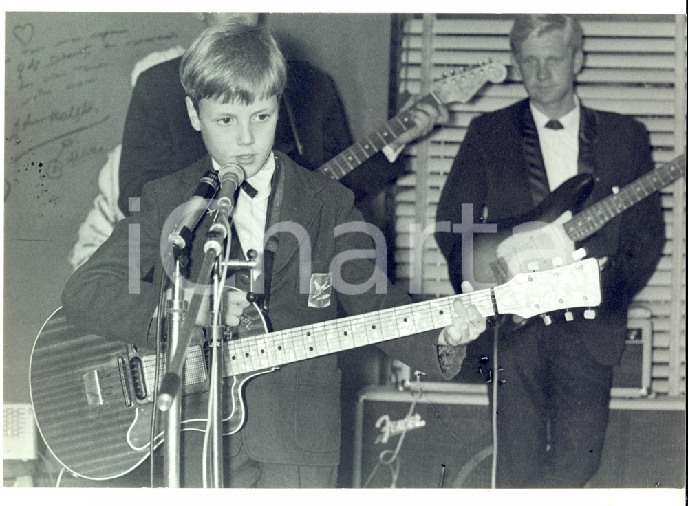 Fotografia d epoca originale 1962 BORDEAUX Pascal KRUG “Petit Prince” in concerto con Claude François – Foto 1