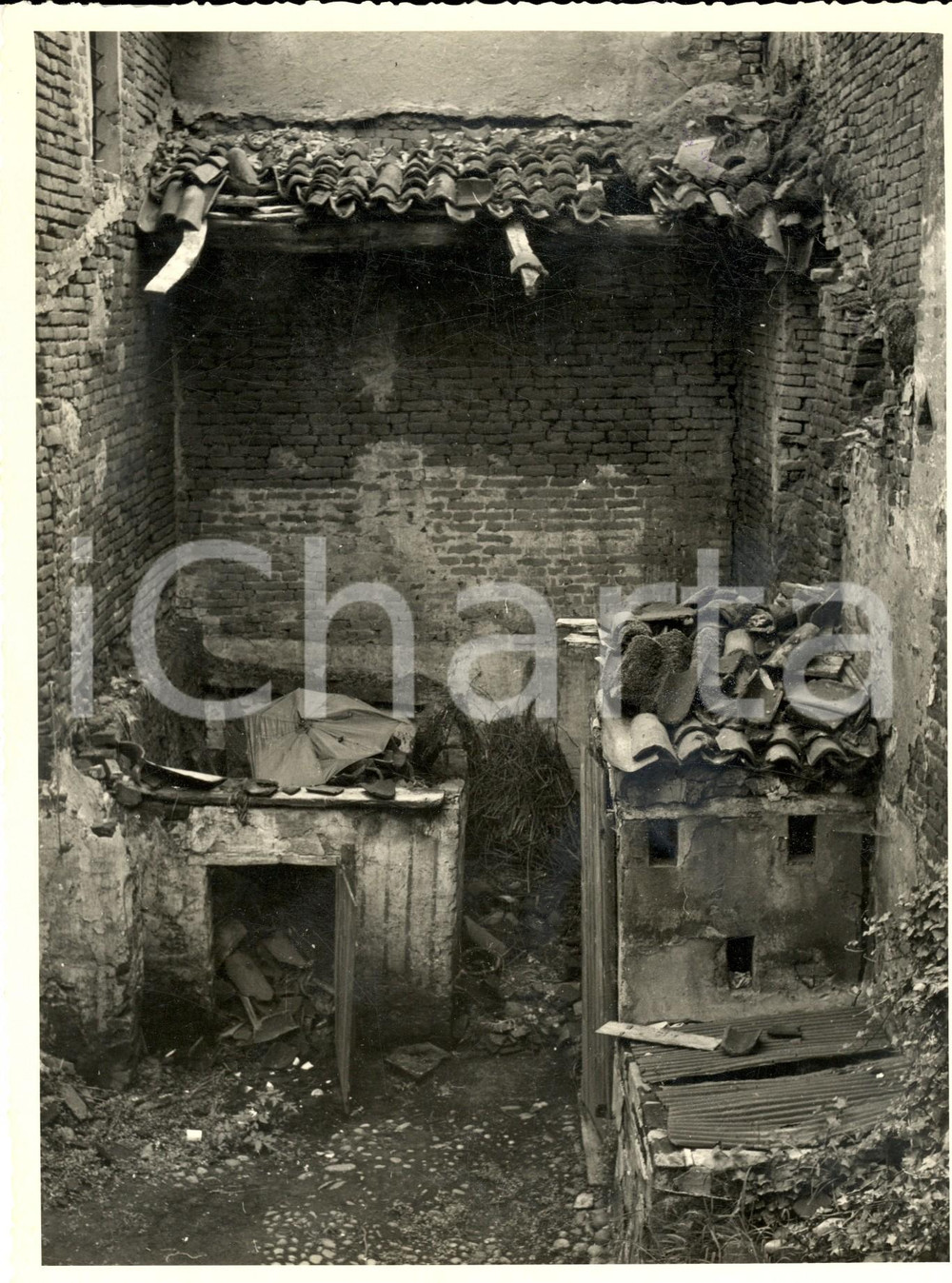 Fotografia d epoca originale 1954 GARLASCO Via Roma  Ruderi di una casa rurale Fotografia ARTISTICA 24x17 1