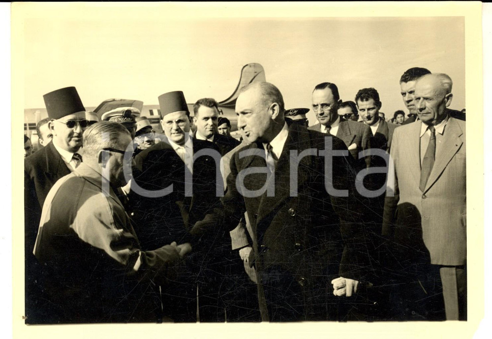 Fotografia d epoca originale 1950 ca TUNIS Arrivo di una delegazione francese Fotografia 18x13 cm 1
