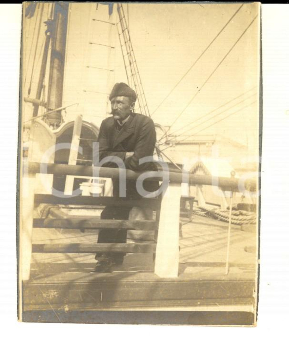 Fotografia d epoca originale 1920 ca ITALIA ? Passeggero sul ponte di un piroscafo Foto VINTAGE 7x9 cm 1
