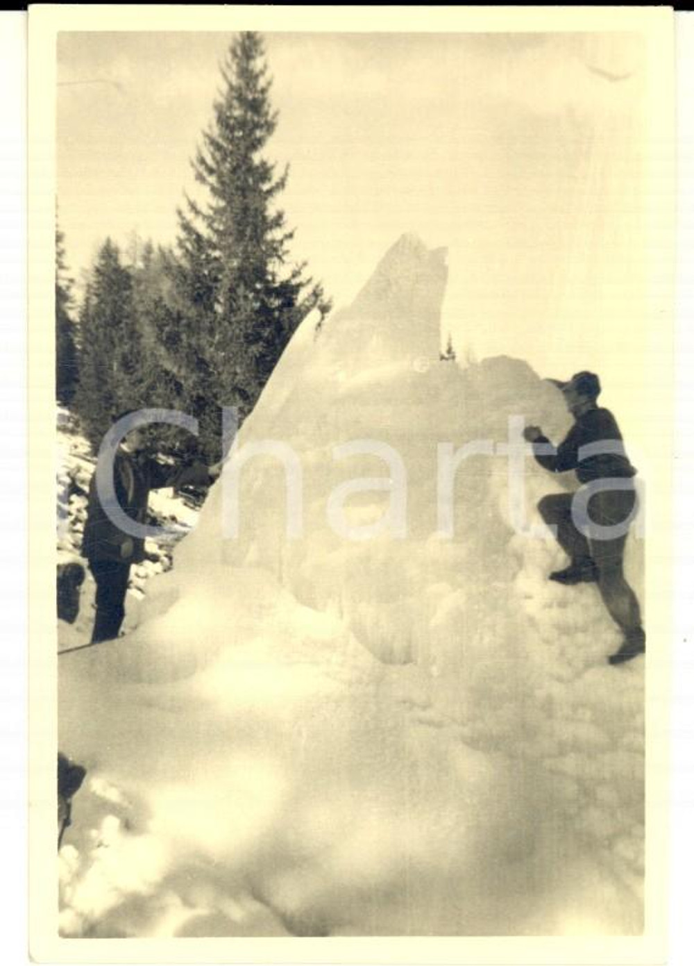 Fotografia d epoca originale 1954 SANTA CATERINA VALFURVA Giochi su una montagnola di neve Foto VINTAGE 6x10 1