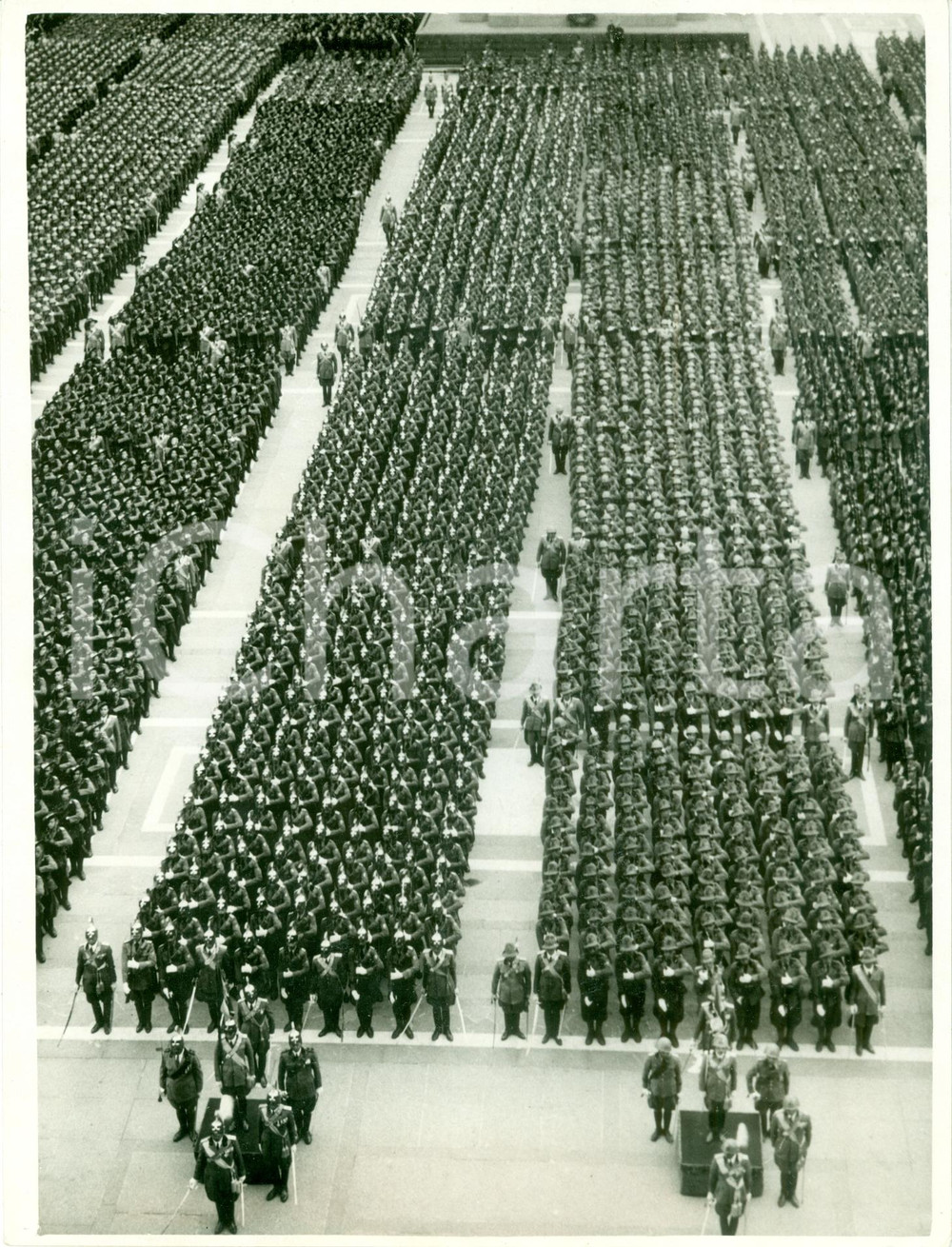 Fotografia d epoca originale 1936 MILANO Truppe del Presidio per Leva Fascista in PIAZZA DUOMO Fotografia 1