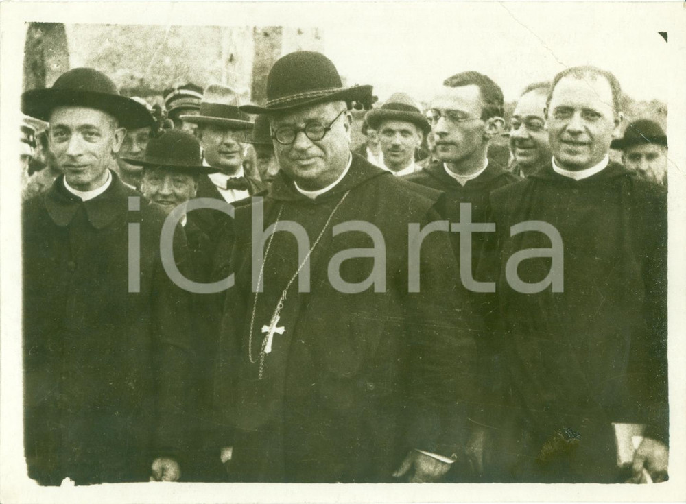 Fotografia d epoca originale 1929 CASTEL SAN VINCENZO IS Card. Ildefonso SCHUSTER Mons. Gregorio IV DIAMARE 1