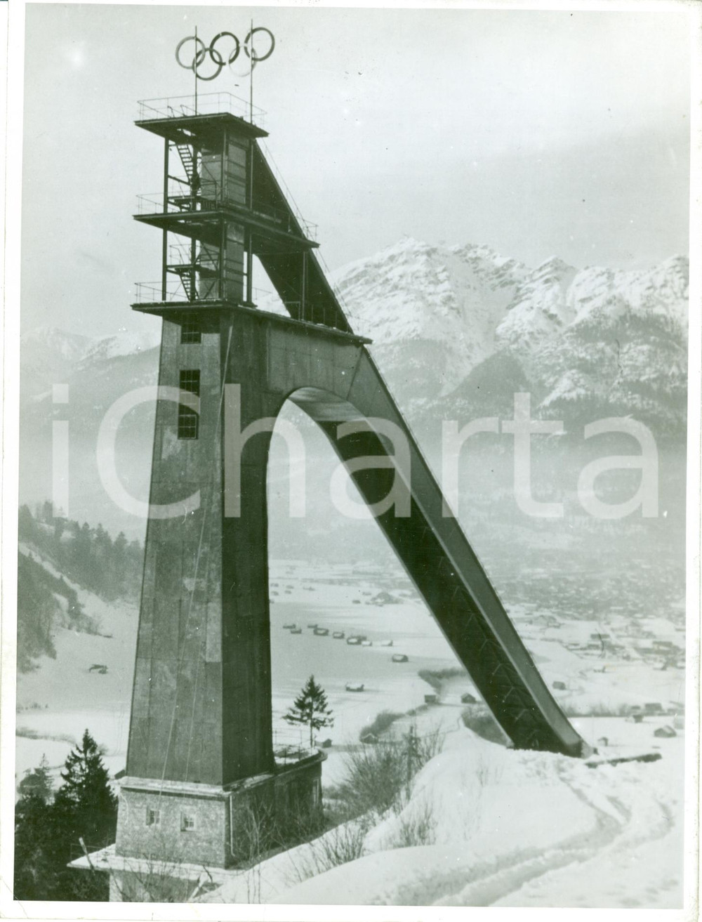 Fotografia d epoca originale 1952 GARMISCHPARTENKIRCHEN Grosse OLYMPIASCHANZE trampolino gare slittino FOTO 1