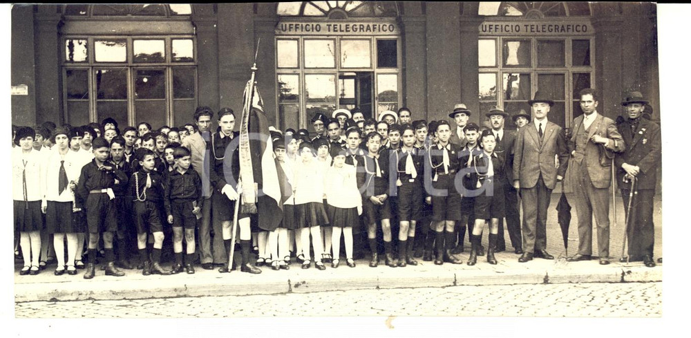 Fotografia d epoca originale 1940 ca ROMA Ufficio Telegrafico  Gruppo Balilla e Piccole Italiane di VENEZIA 1
