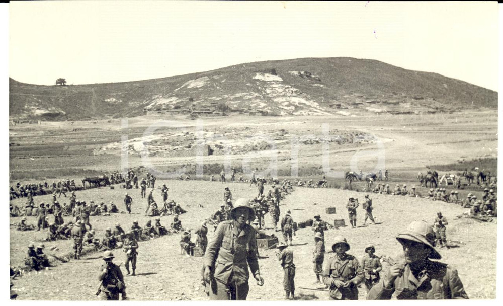 Fotografia d epoca originale 1935 AFRICA ORIENTALE ITALIANA Truppe coloniali in marcia Fotografia 1