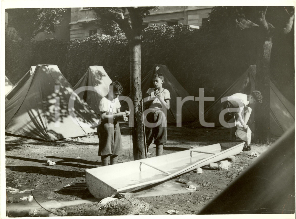 Fotografia d epoca originale 1932 MILANO Avanguardisti del CONCORSO DUX durante campeggio Fotografia 1