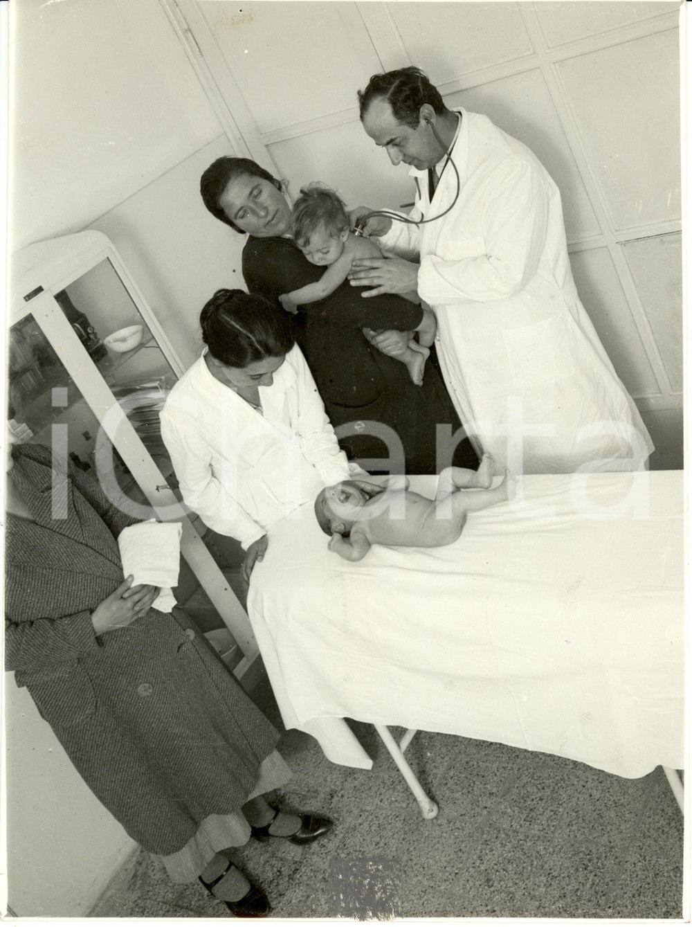 Fotografia d epoca originale 1933 ROMA Monte Sacro  Centro Assistenza materna ed infantile  Visita Foto 1