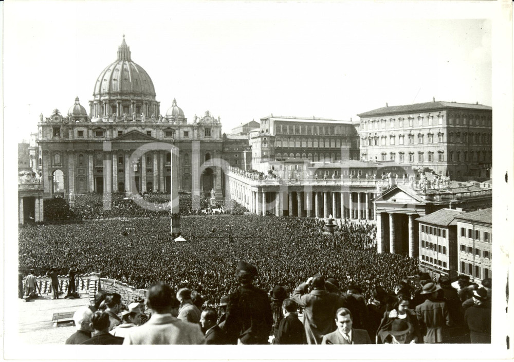 Fotografia d epoca originale 1939 ROMA Piazza SAN PIETRO affollata per incoronazione papa PIO XII Fotografia 1