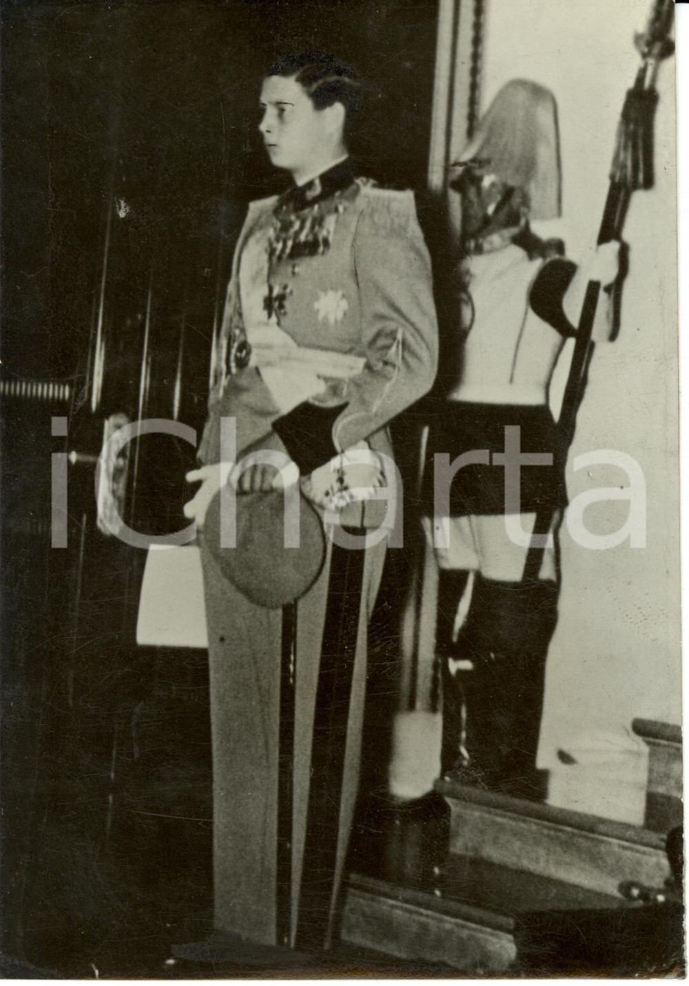 Fotografia d epoca originale 1939 ROMANIA? Principe Ereditario voivoda Michele Ã¨ maggiorenne Fotografia 1