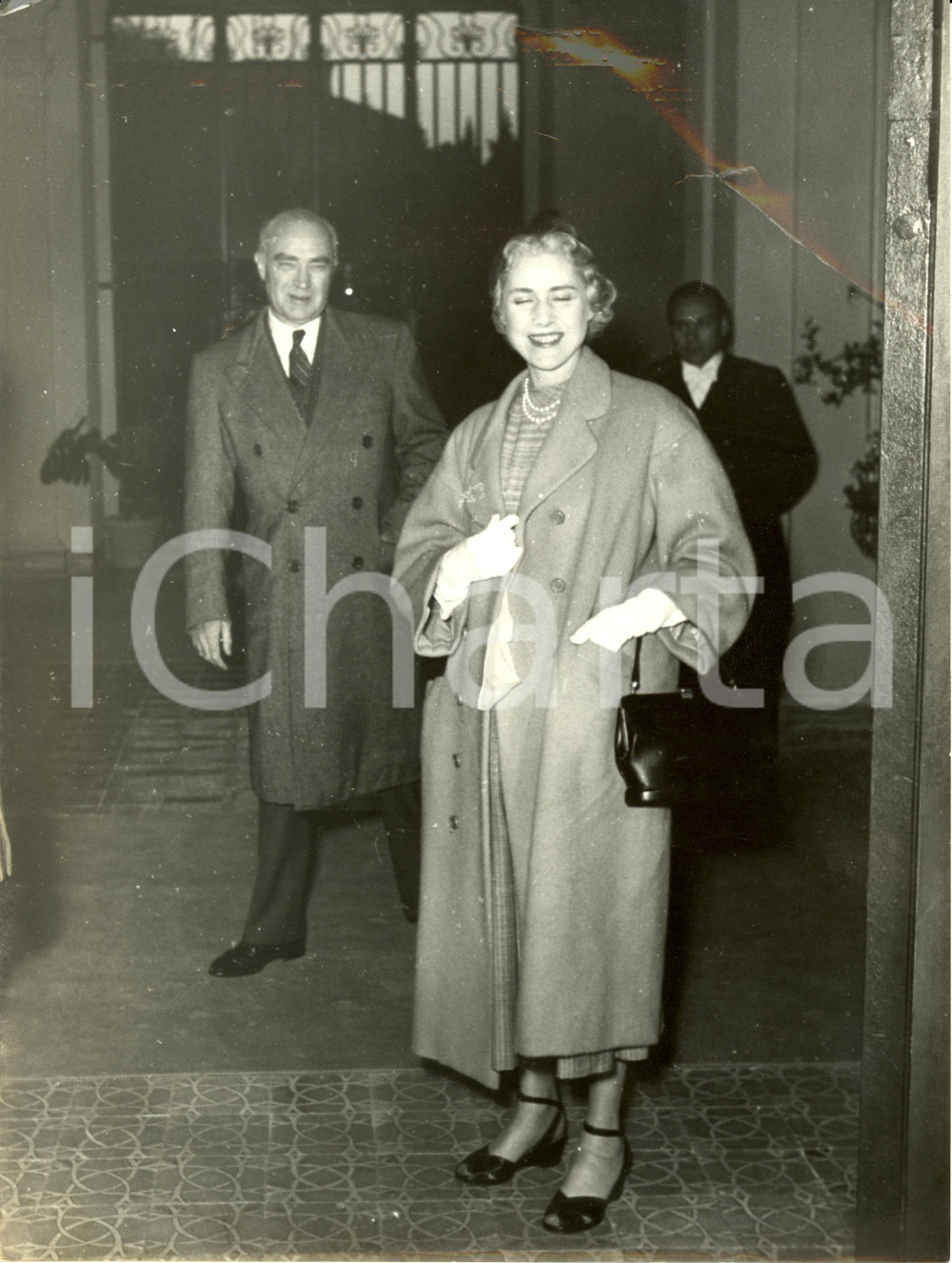 Fotografia d epoca originale 1953 ROMA Clare BOOTHE Ambasciatrice USA con Henry Robinson LUCE Fotografia 1