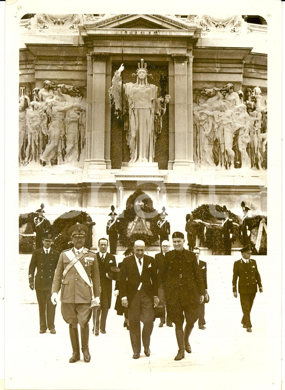 Fotografia d epoca originale 1939 ROMA Pedro LeÃ£o VELLOSO Ambasciatore BRASILE Tomba del Milite Ignoto Foto 1