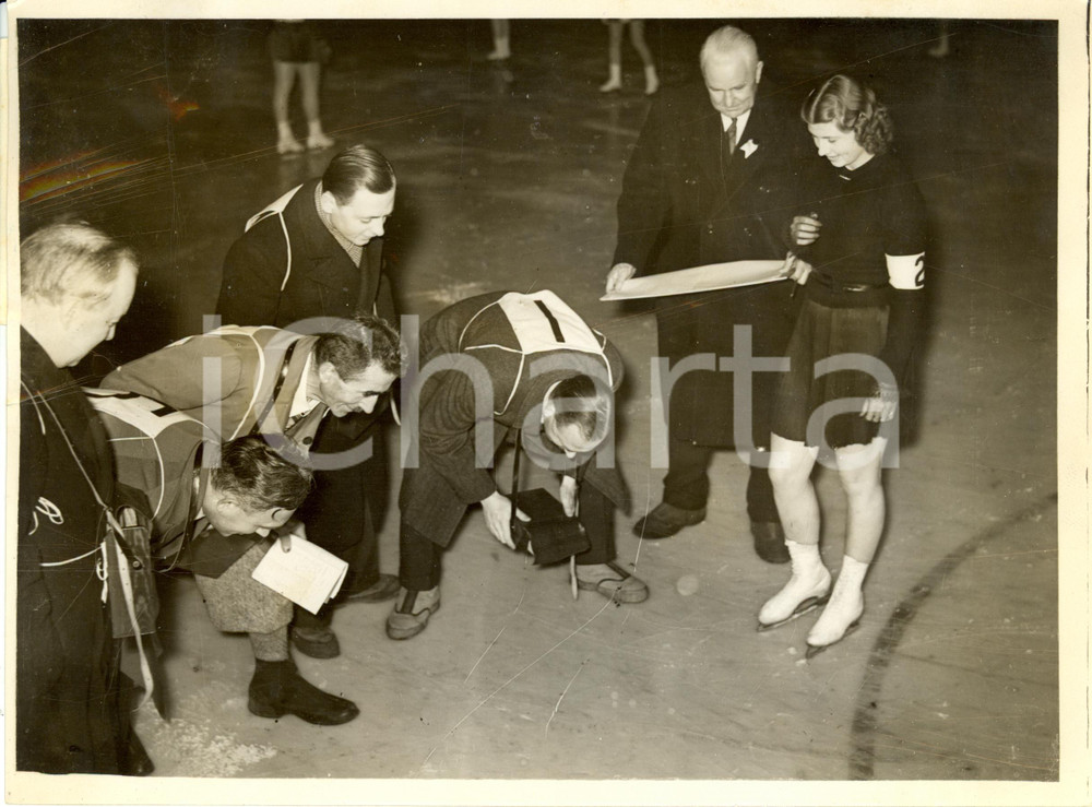 Fotografia d epoca originale 1939 LONDON UK Magdale Cecilia COLLEDGE  European Skating Championship Photo 1