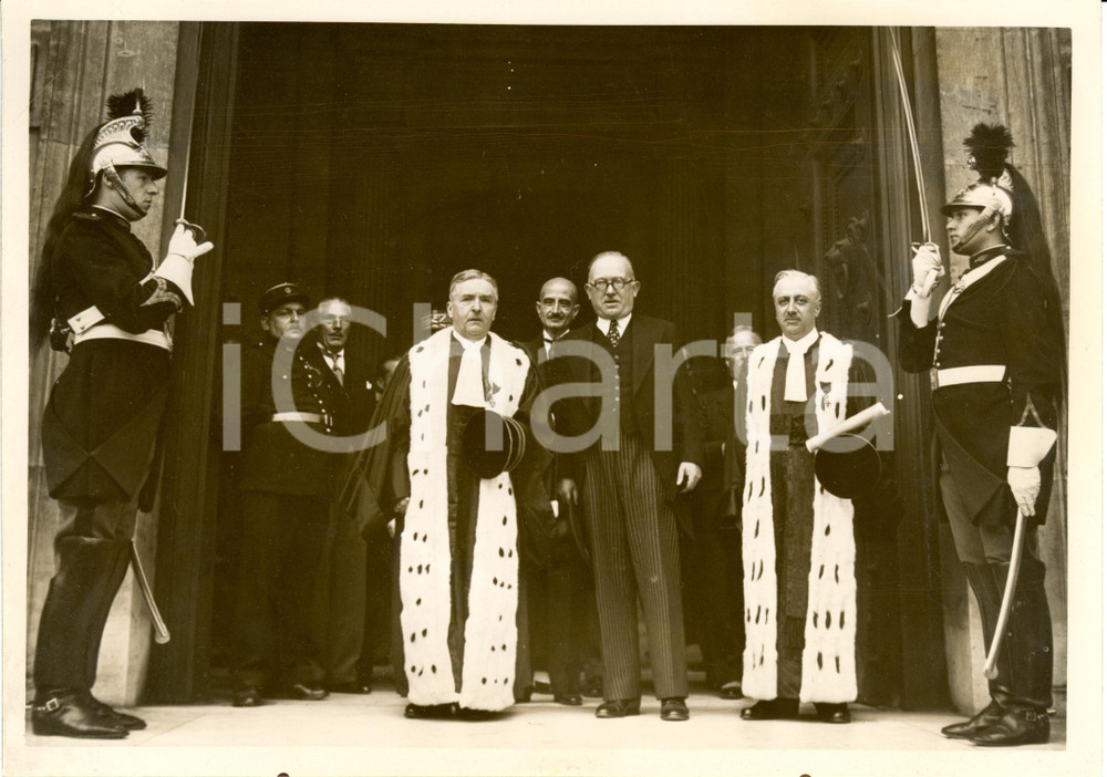 Fotografia d epoca originale 1937 PARIS F Vincent Jules AURIOL Guarde des Sceaux et Francis VILLETTE Photo 1
