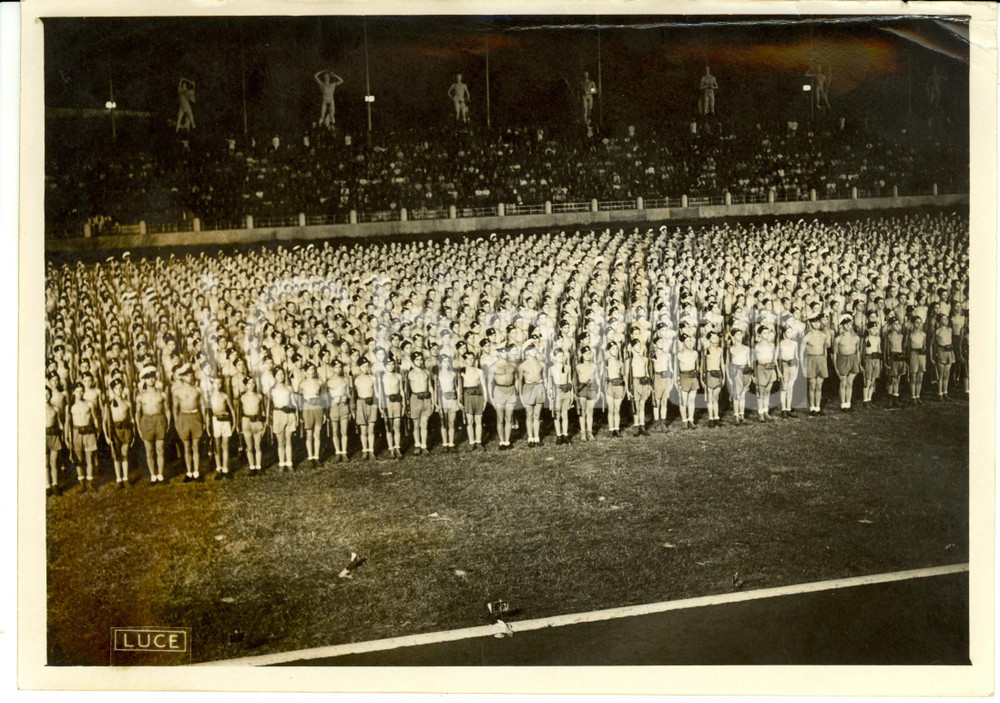 Fotografia d epoca originale 1938 ROMA Stadio dei Marmi Giovani GIL schierati manifestazione militare Foto 1