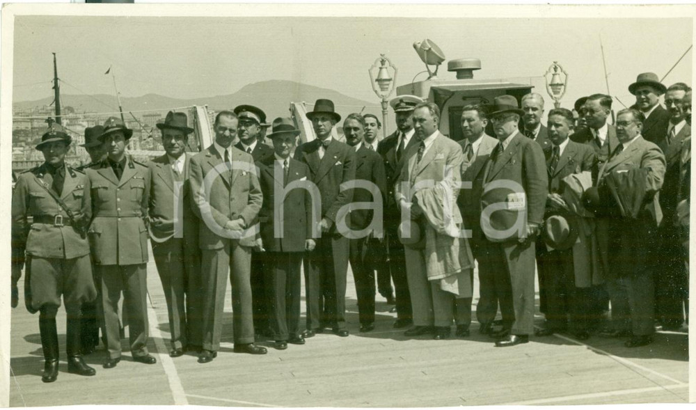 Fotografia d epoca originale 1939 GENOVA Giornalisti jugoslavi sbarcati da piroscafo REX Fotografia 1