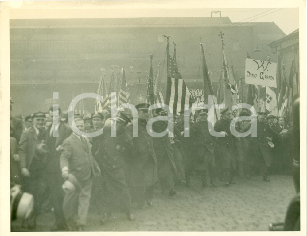Fotografia d epoca originale 1931 PHILADELPHIA USA Folla acclama arrivo Dino GRANDI Fotografia 1