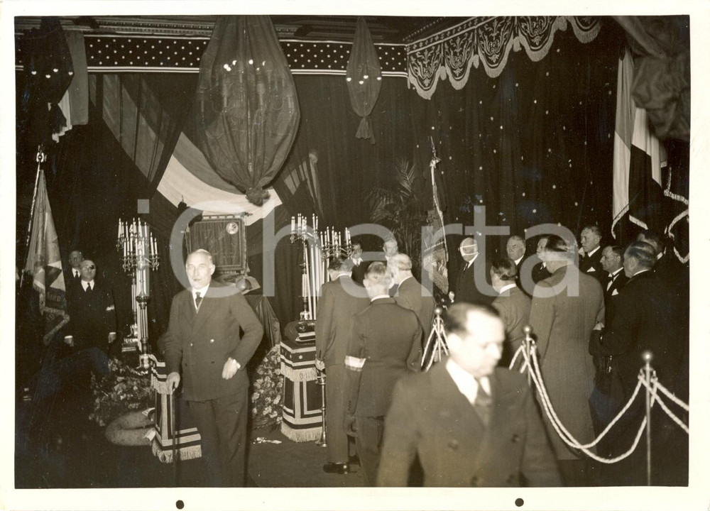 Fotografia d epoca originale 1938 PARIS Omaggio ex combattenti salma colonnello Yves PICOT Fotografia 1