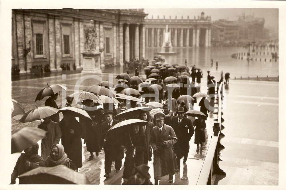 Fotografia d epoca originale 1939 ROMA Folla visita Camera Ardente pontefice PIO XI Fotografia 1