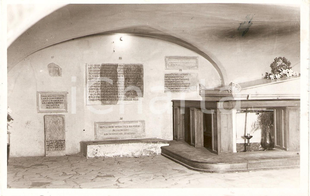 Fotografia d epoca originale 1939 ROMA Grotte Vaticane tomba di PIO XI in SAN PIETRO Fotografia 1