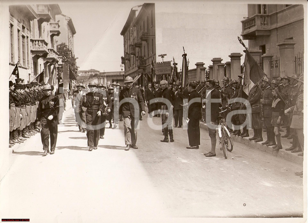 Fotografia d epoca originale 1934 Milano Porta Ticinese FOTO sfilata combattenti 1