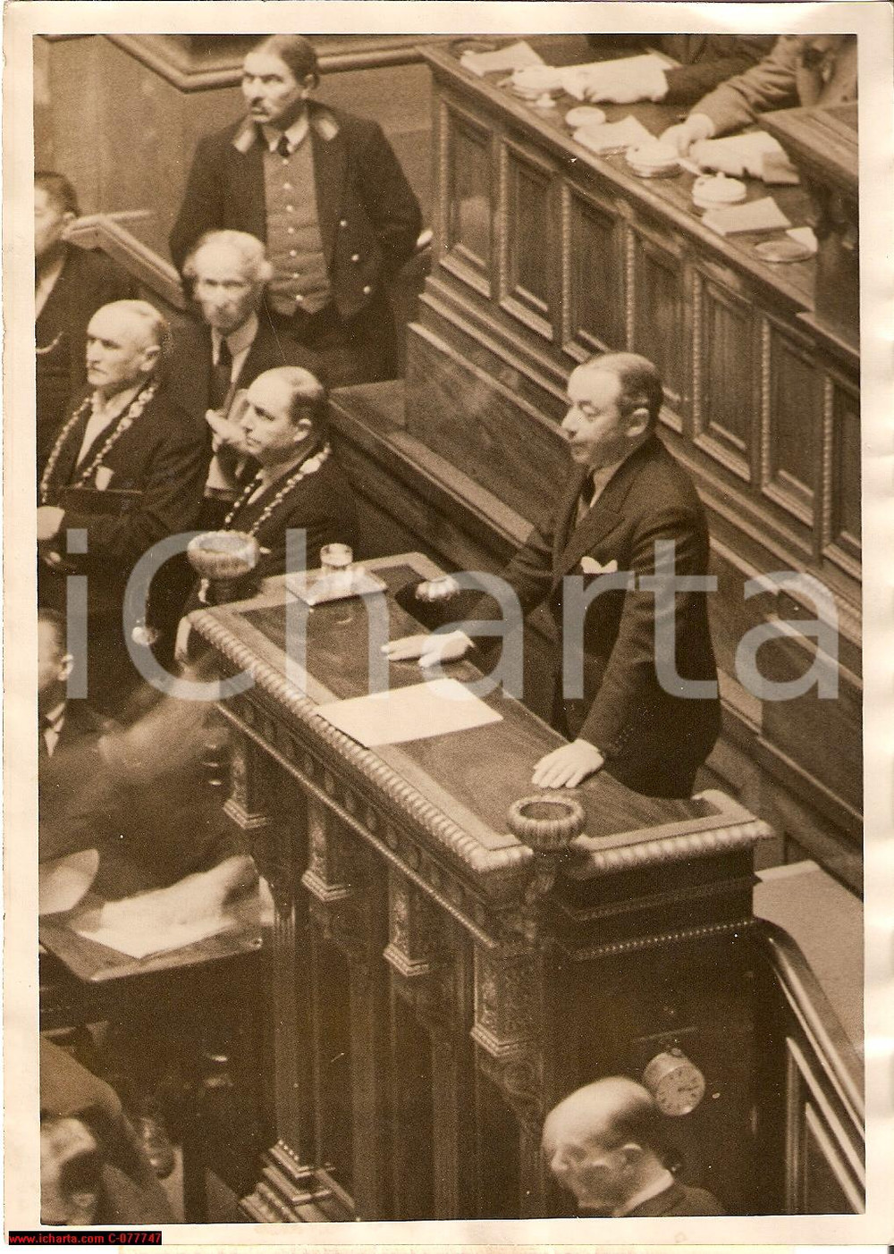 Fotografia d epoca originale 1940 PARIS Paul REYNAUD nuovo Presidente del Consiglio parla al Senato FOTO 1